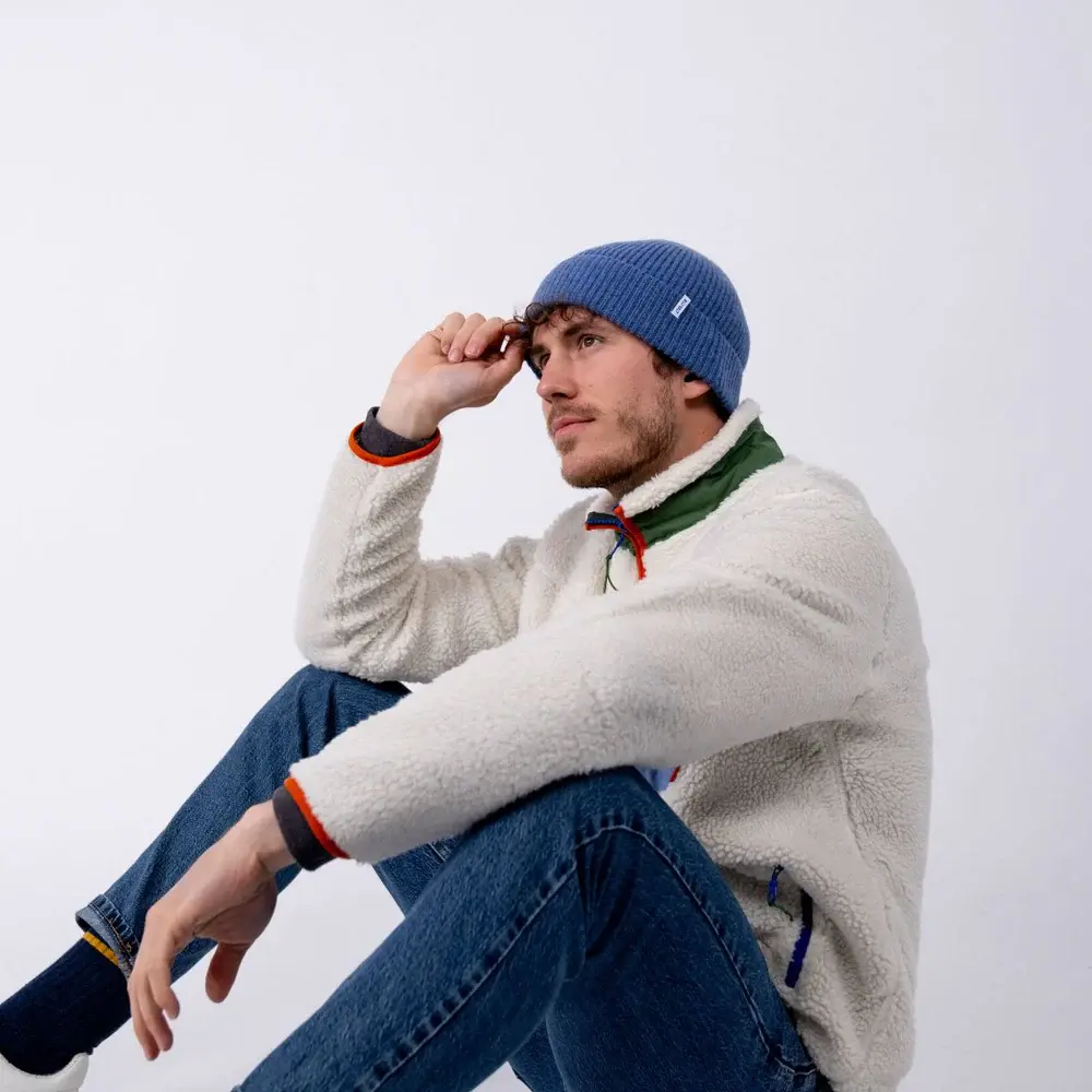 Ernest-Shop_Billybelt_bonnet_blue-jeans_02.webp