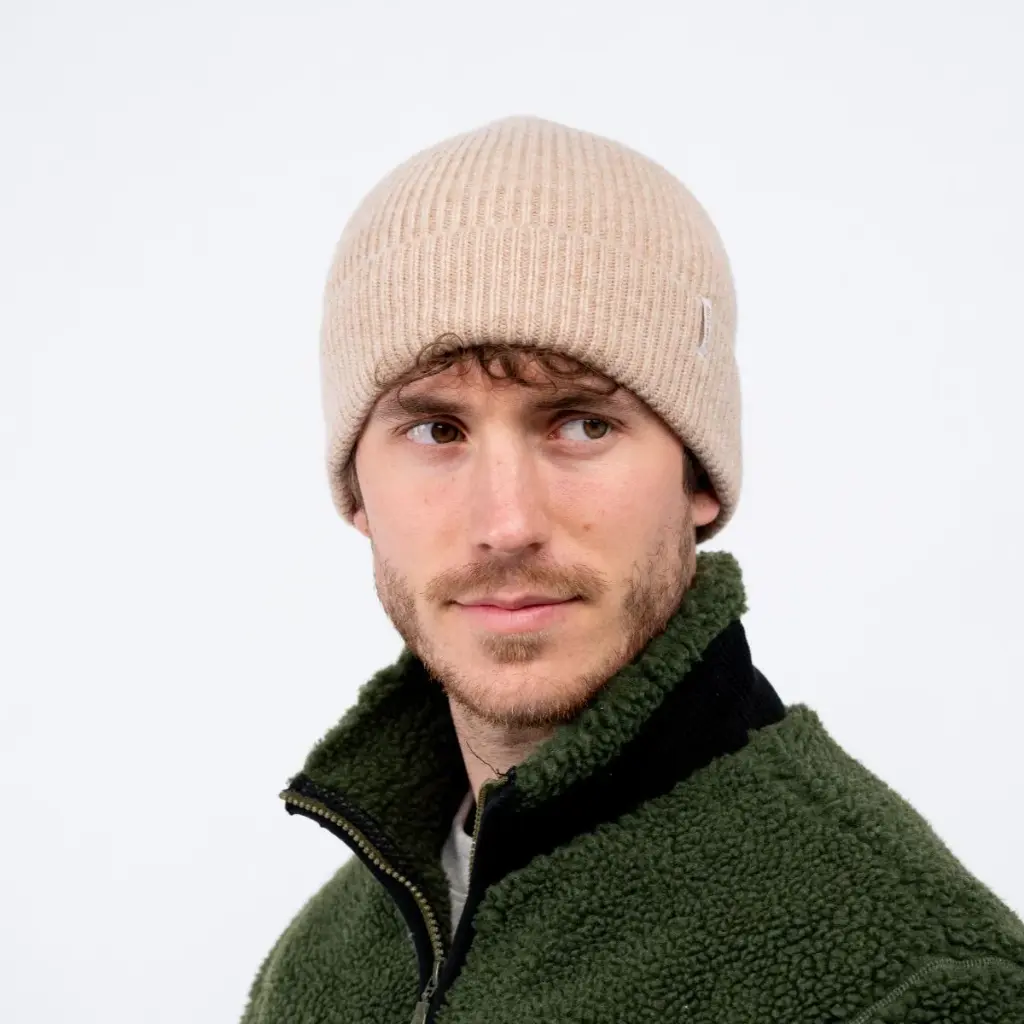 Ernest-Shop_Billybelt_bonnet_beige_01.webp