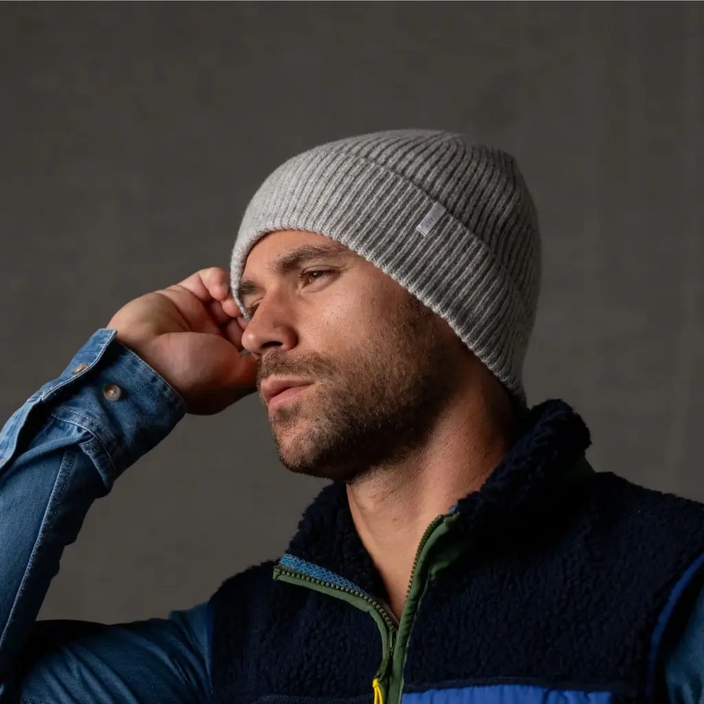 Ernest-Shop_Billybelt_bonnet_gris_03.webp