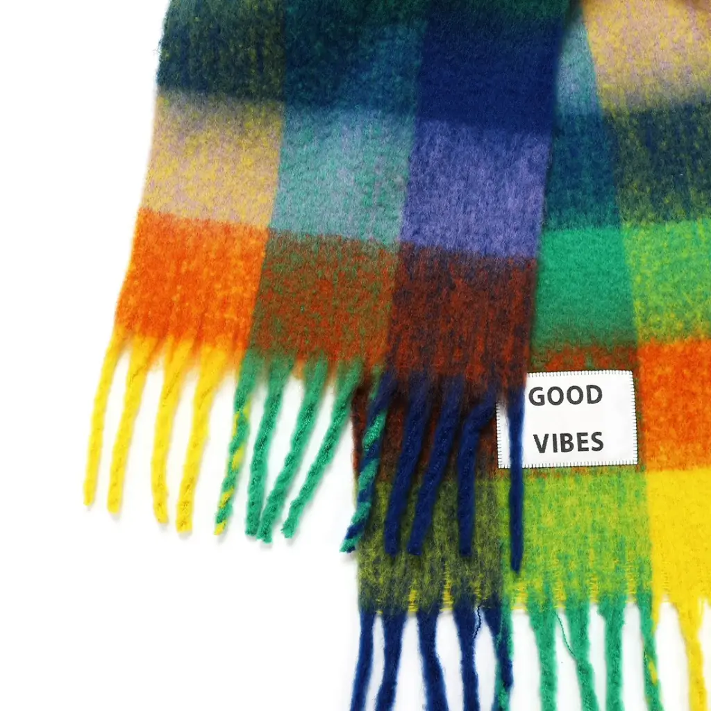 Ernest-Shop_Verb-to-do_Echarpe_Good-Vibes_0.webp