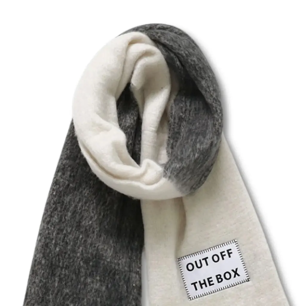 Ernest-Shop_Verb-to-do_Echarpe_Out-of-the-box_02.webp