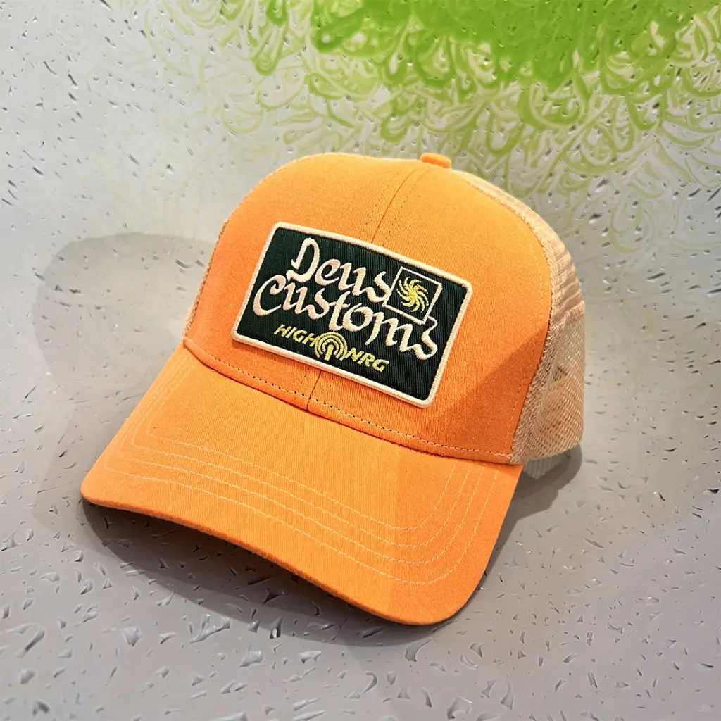 Ernest-Shop_Deus_Cap_Open-Head_Orange_01a.webp