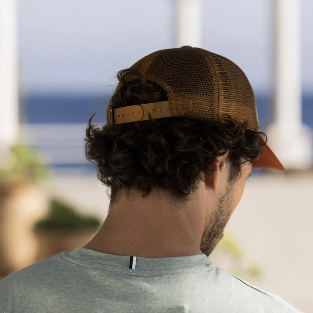 Ernest-Shop_Faguo_Cap_RED18_02.webp