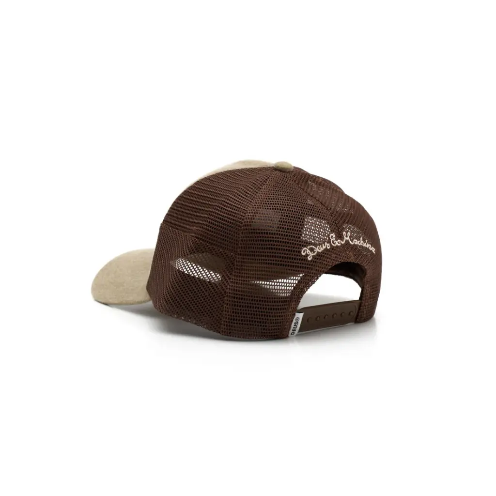 Ernest-Shop_Deus_Cap_Shield-Trucker_dijon_02.webp