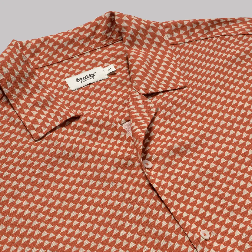 Ernest-Shop_Brava_Chemise_Aloha_3831_02.webp