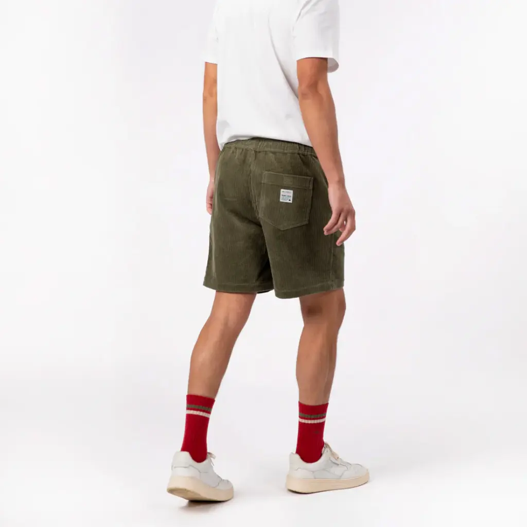 Ernest-Shop_Billybelt_Short-Beach_Velours_Kaki_03.webp
