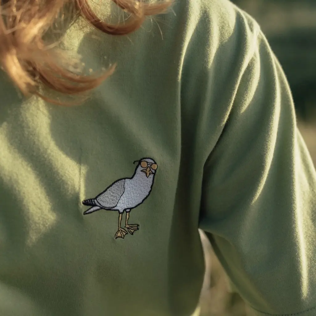 Ernest-Shop_Lakor_Tshirt_Sagull_02.webp