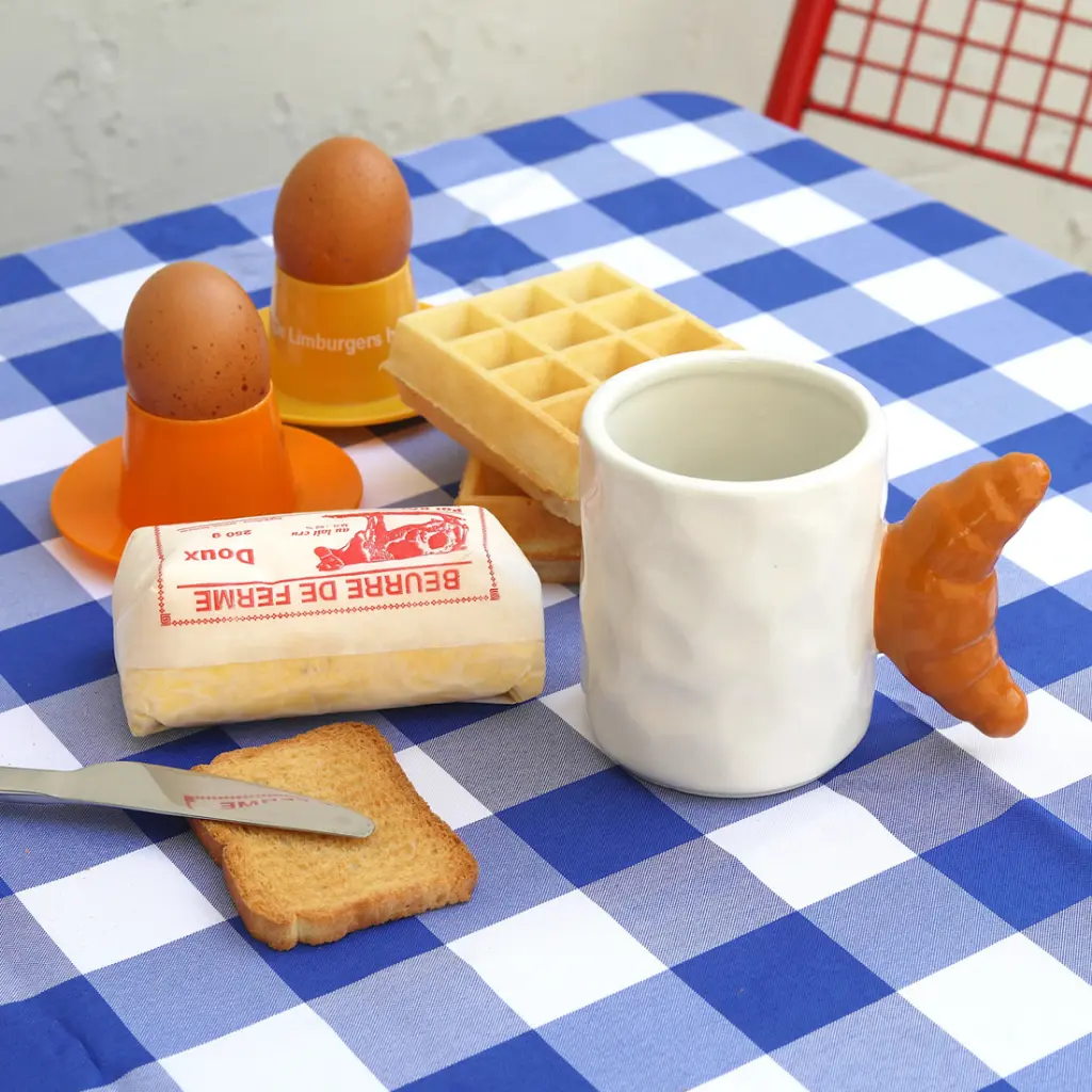 Ernest-Shop_Fluid-Market_Mug-Croissant_02.webp
