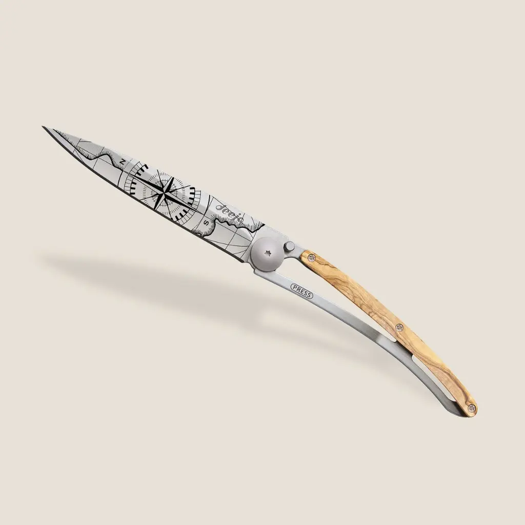 Ernest-Shop_Deejo_Couteau_Titane_Olivier_Terra-Incognita_04.webp