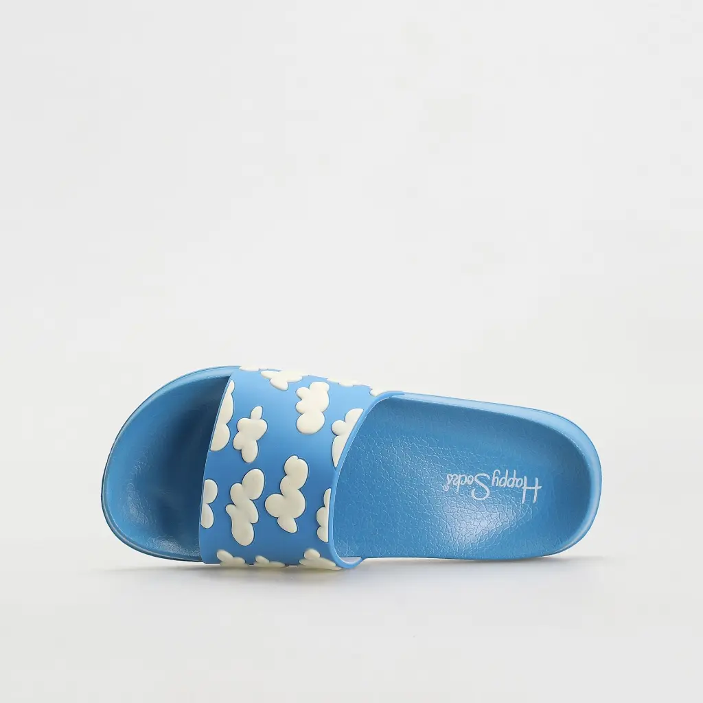 Ernest_Happy-Socks_Pool-Sliders_CLoud_02.webp