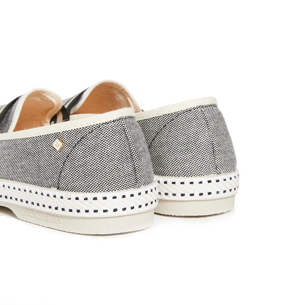 Ernest-Shop_Rivieras-Shoes_College_Yale_04.webp