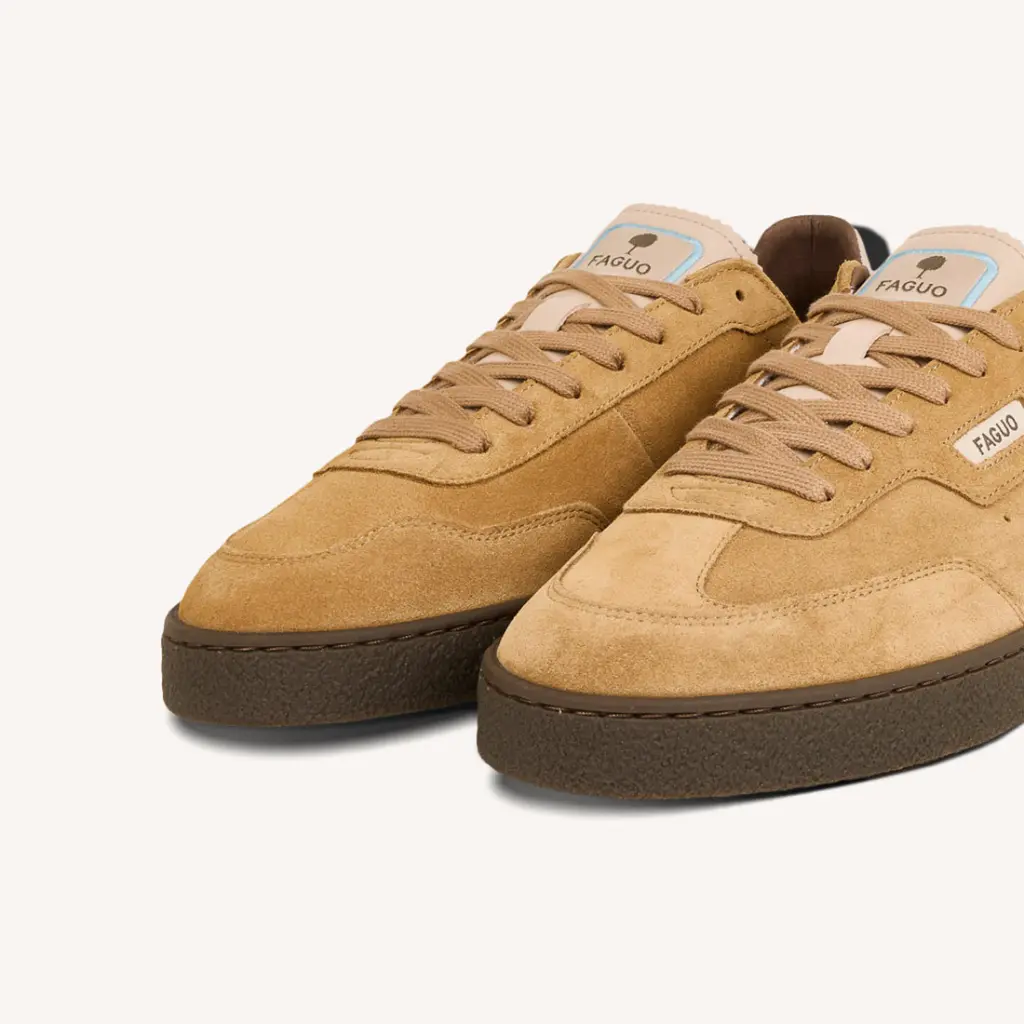 Ernest-Shop_Faguo_Lumbo_Suede_camel_02.webp