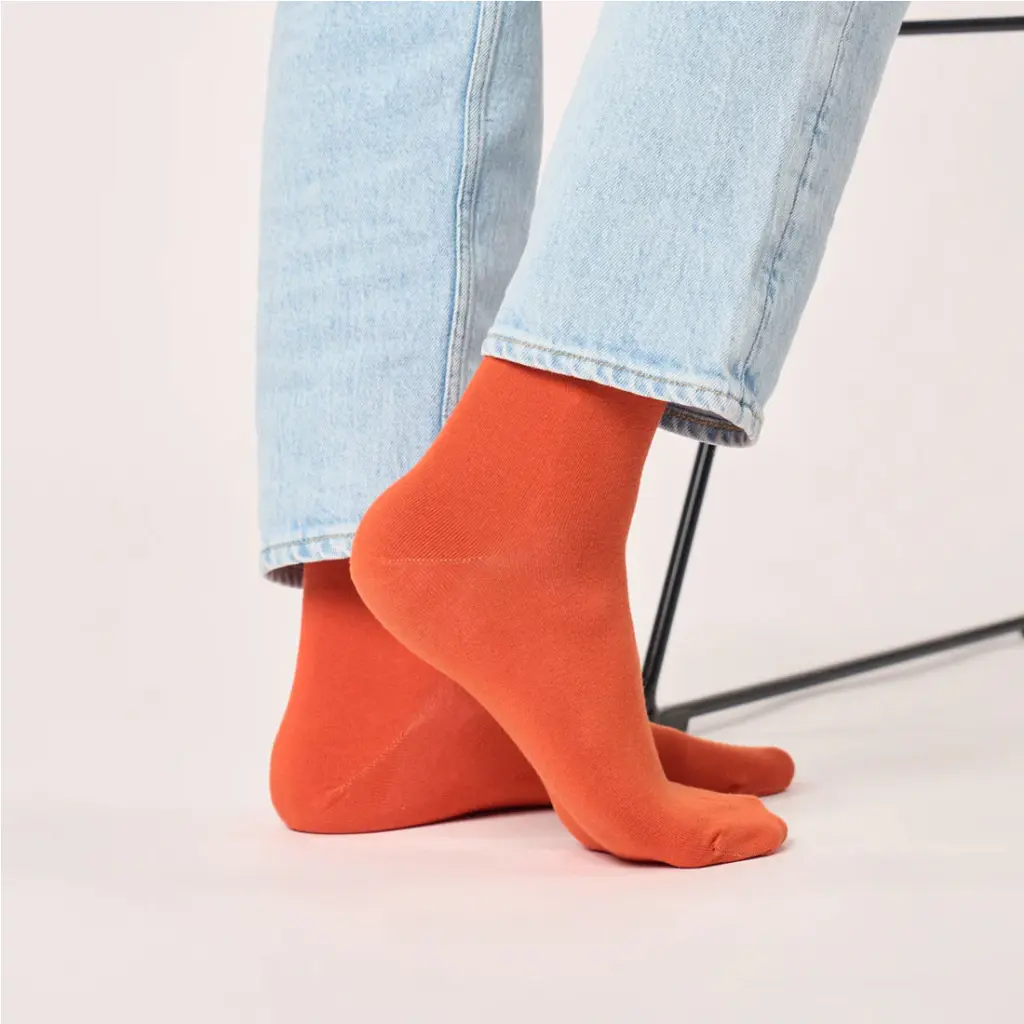Ernest-Shop_Billybelt_Chaussettes-Bambou_Orange_03.webp