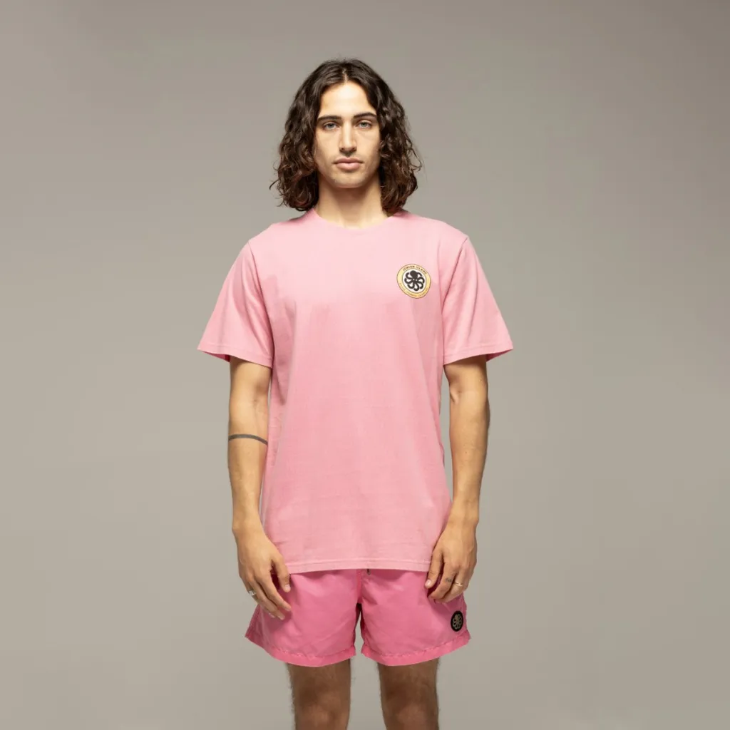 Ernest-Shop_Jonsen-Island_Classic-Authentic_Pink_03.webp