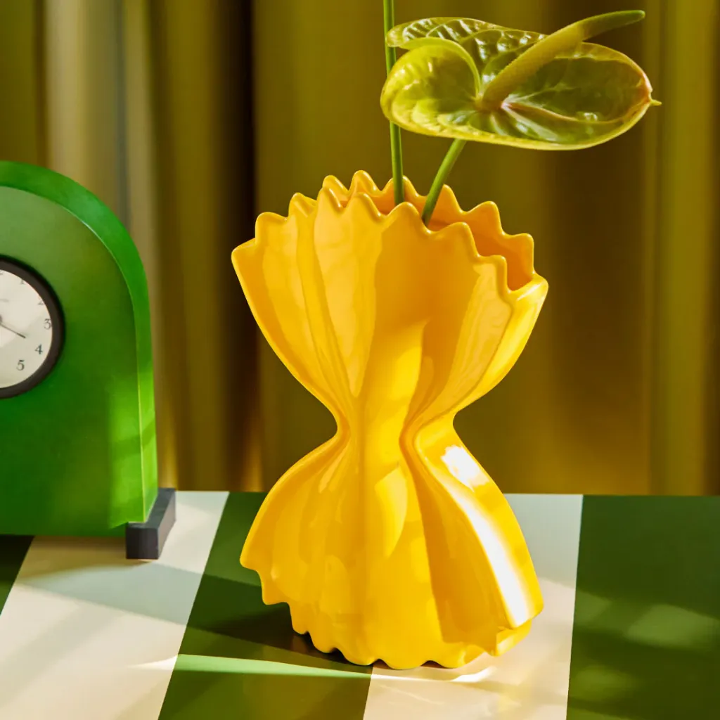 Ernest-Shop_Fluid-Market_Vase_Pasta_02.webp