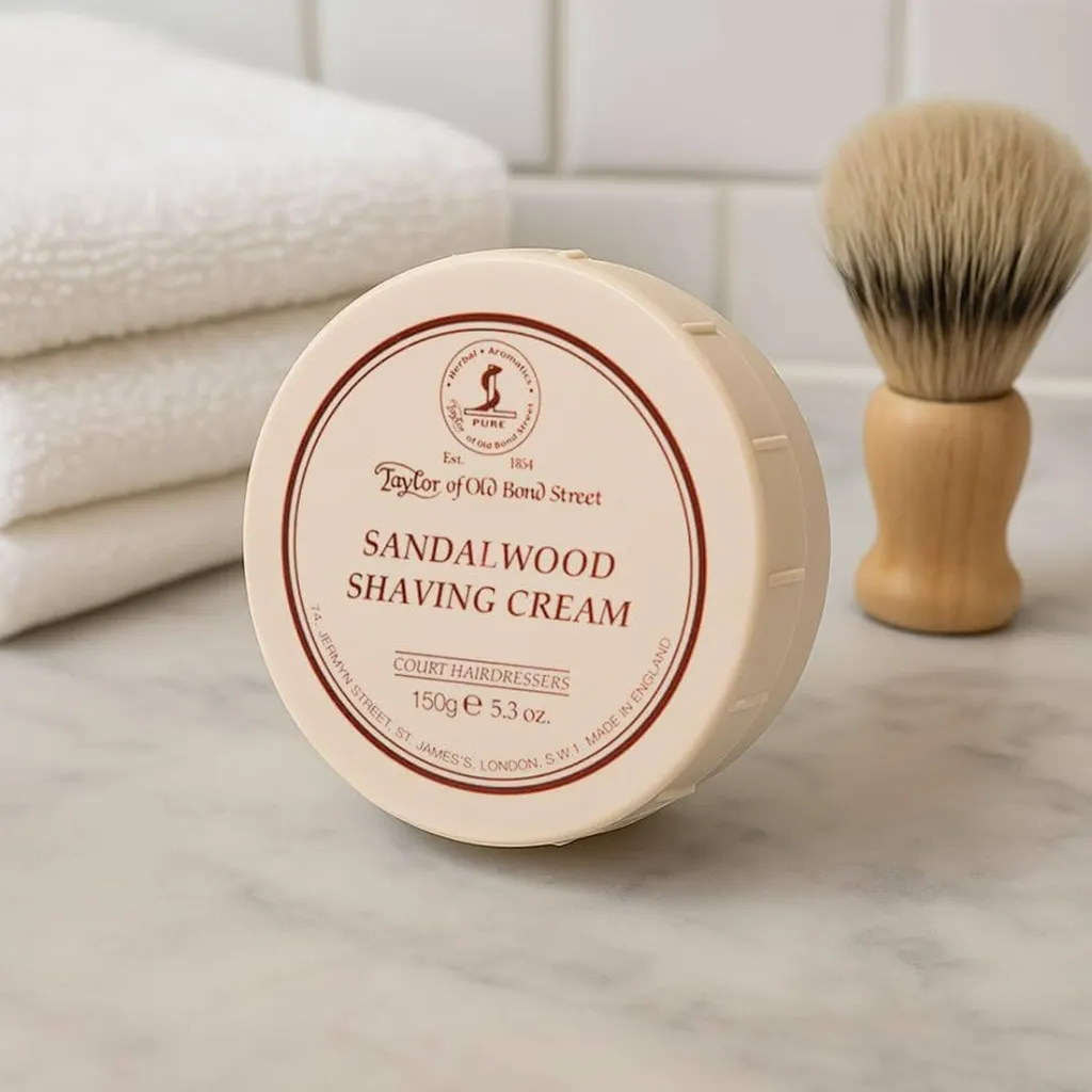 Ernest-Shop_Taylor-of-Old-Bond-Street_Shaving-Cream_Sandalwood_02.webp