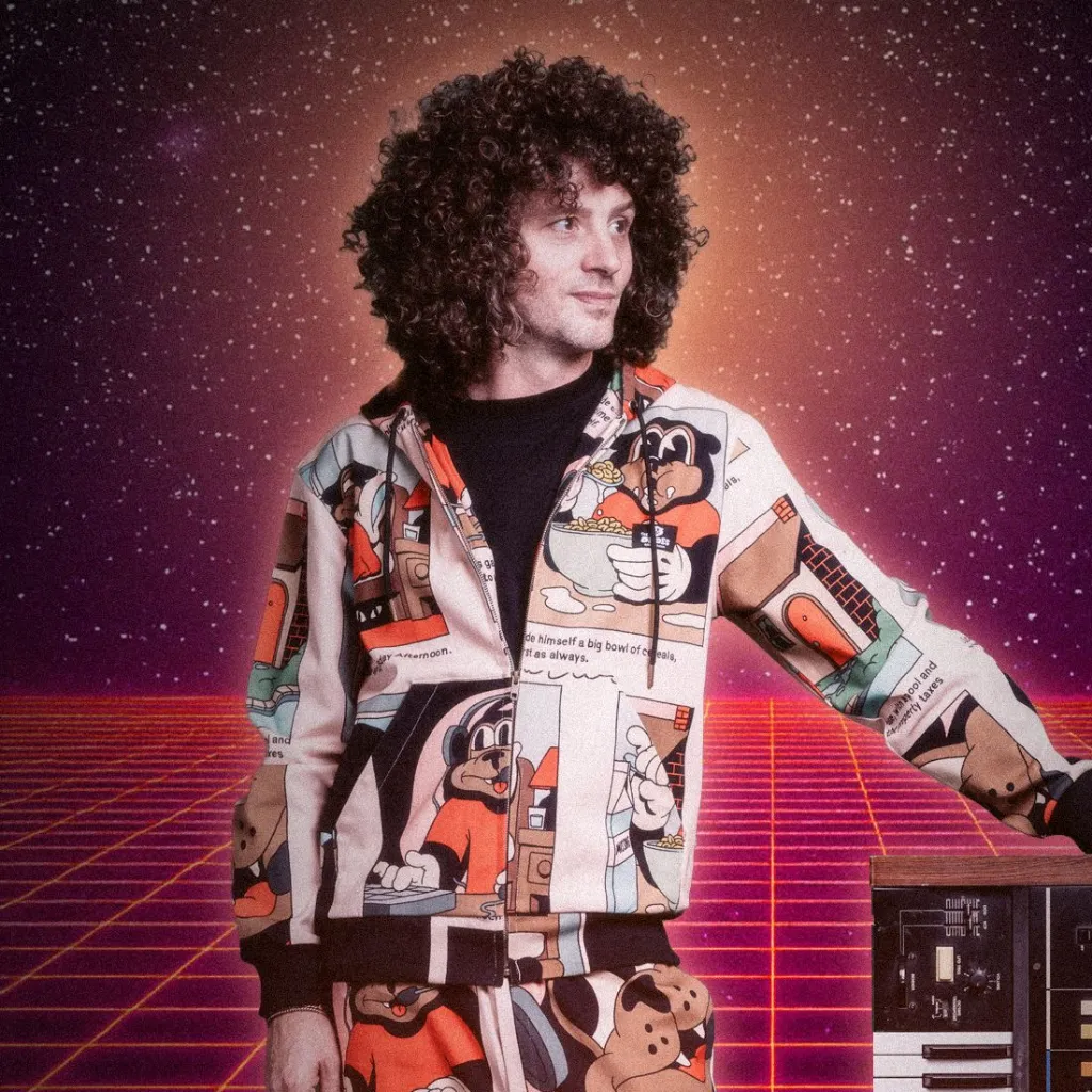 Ernest-Shop_Dudes_Jacket_Fucky-Weekly_02.webp