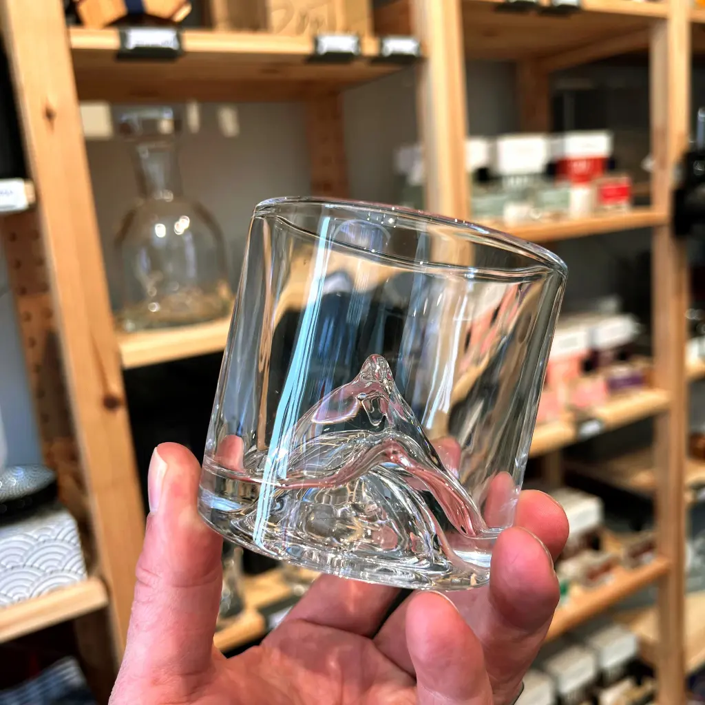 Ernest-Shop_Liiton_Whisky-Glass_Decanter_Everest-4p_06.webp