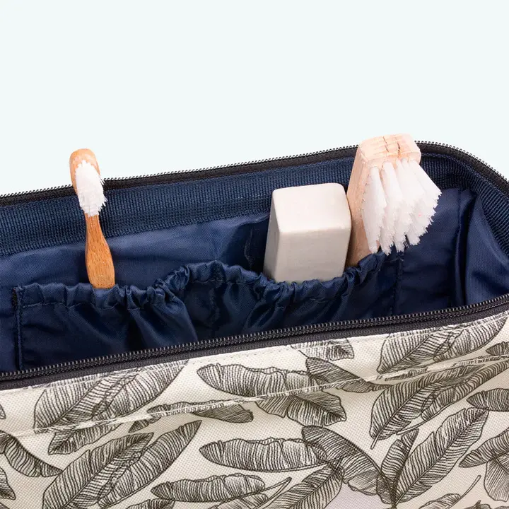 Ernest-Shop_Cabaia_Trousse_Andrassy_05.webp