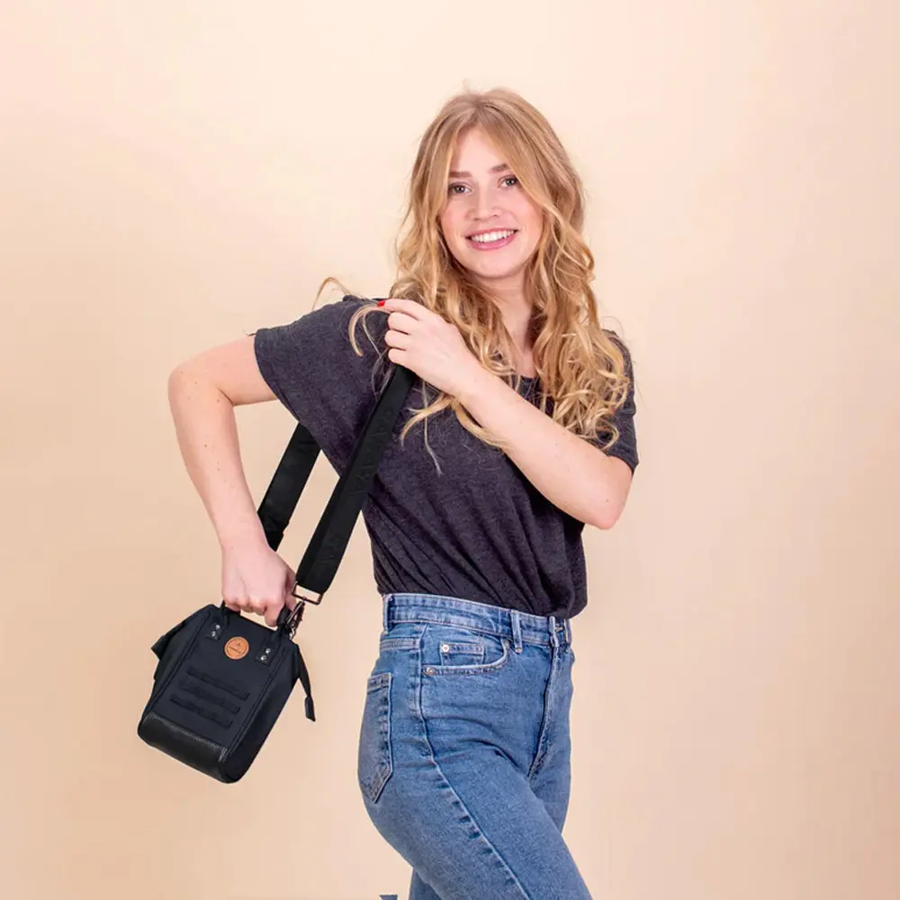Ernest-Shop_Cabaia_Nano-Bag_Berlin_02.webp